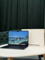 MacBook Air 13 M3 16/256Gb Midnight ( Б/У ) АКБ - 99% Идеальное Состояние