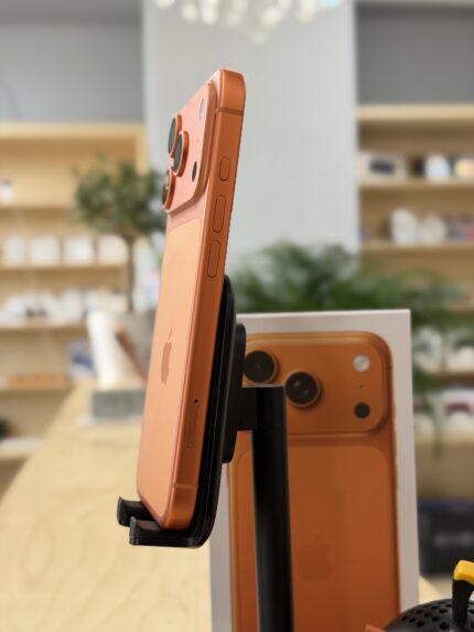 iPhone 17Pro 512Gb Orange ( Б/У ) АКБ - 99%  Идеальное Состояние