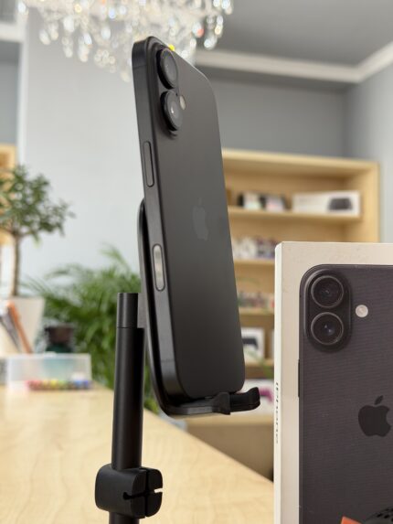 iPhone 16 256Gb Black ( Б/У ) АКБ - 97%