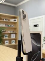 iPhone 16ProMax 256Gb White ( Б/У ) АКБ - 99%