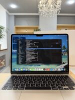 MacBook Air 13 M4 16/512Gb Starlight ( Б/У ) АКБ - 99% Состояние Нового