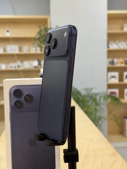 iPhone 17ProMax 256Gb Silver 1Sim-eSim ( Б/У ) АКБ - 97%
