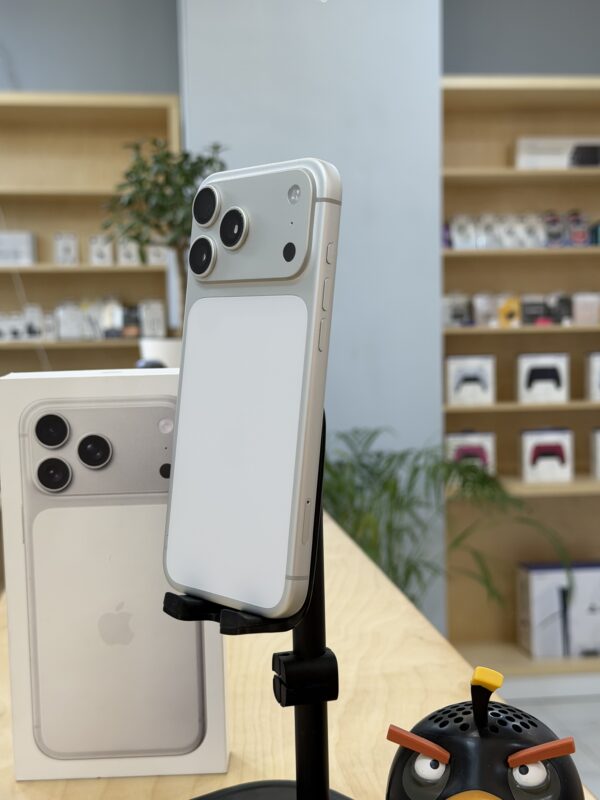 iPhone 17ProMax 256Gb Silver 1Sim-eSim ( Б/У ) АКБ - 97%